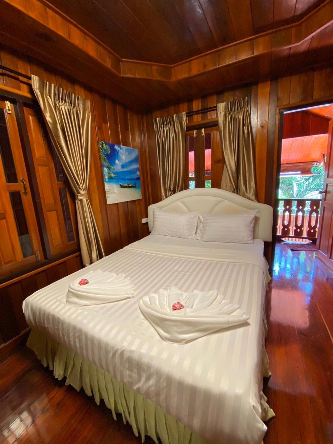 Nai Yang Beach Ruan Mai Naiyang Beach Resort מראה חיצוני תמונה