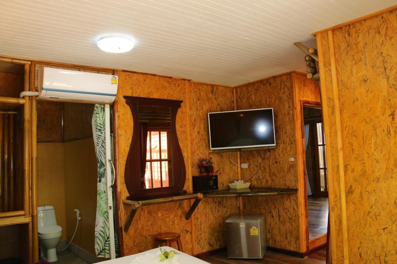 Nai Yang Beach Ruan Mai Naiyang Beach Resort מראה חיצוני תמונה